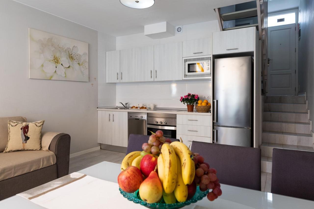 Beautiful Duplex In 3 Minutes Walking To The Beach In Playa De Las Americas Kültér fotó