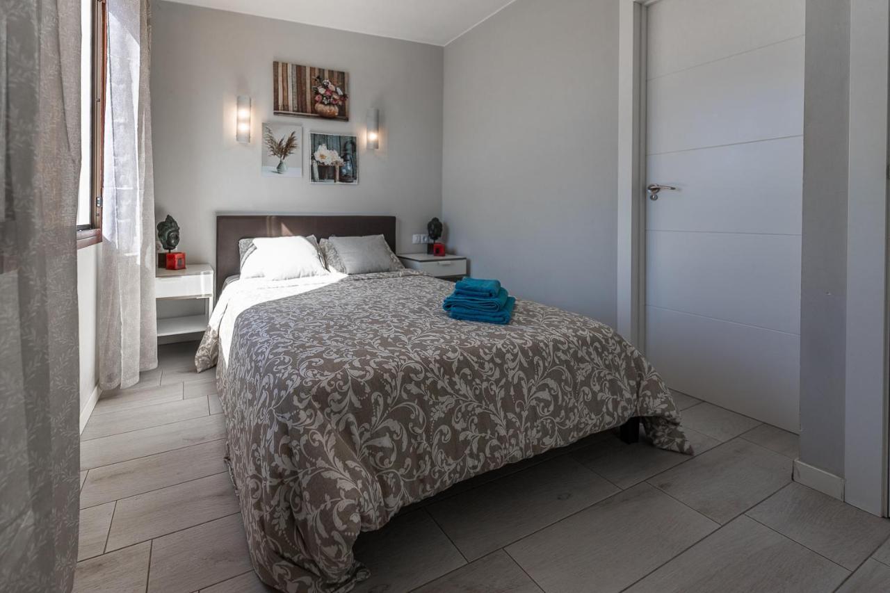 Beautiful Duplex In 3 Minutes Walking To The Beach In Playa De Las Americas Kültér fotó